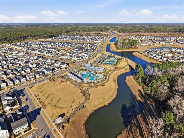 510 Foxtail Park Street, Summerville, SC 29486