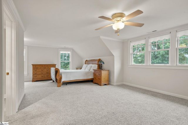 10490 New Cut Road, Campobello, SC 29322