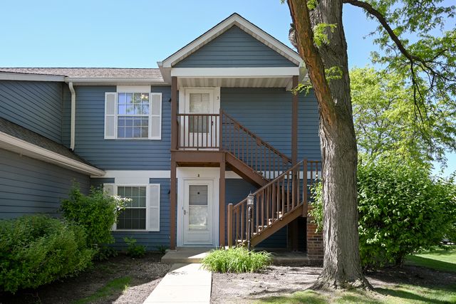 363 Pembroke Lane 3, Glen Ellyn, IL 60137
