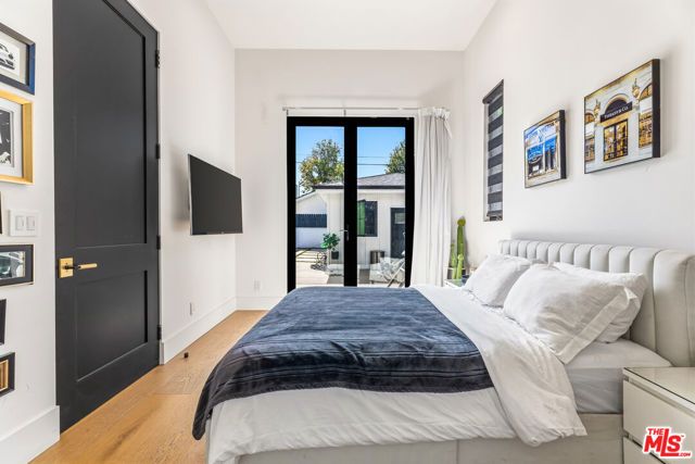 6207 Babcock Avenue, North Hollywood (los Angeles), CA 91606