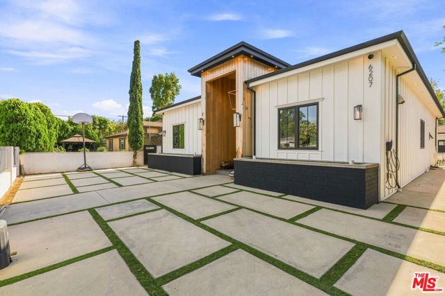 6207 Babcock Avenue, North Hollywood (los Angeles), CA 91606
