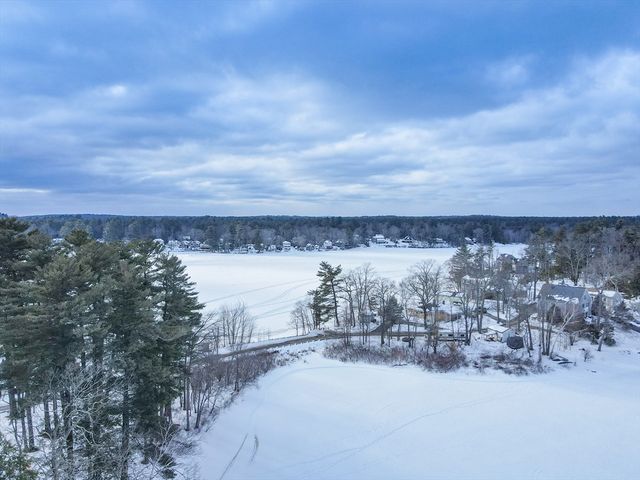 5 Ridge Rd, Newton, NH 03858