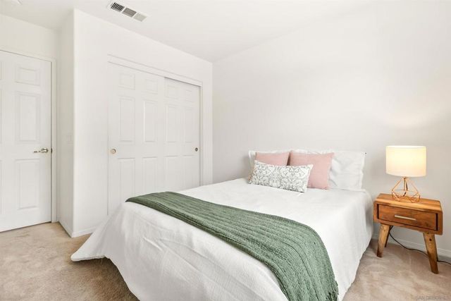 2754 Silver Medal Rd 5, Chula Vista, CA 91915