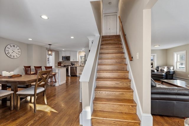 555 Oak Hill Rd, Fitchburg, MA 01420