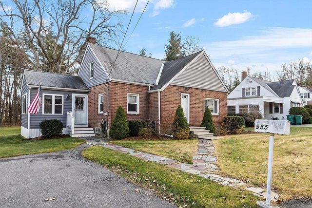 555 Oak Hill Rd, Fitchburg, MA 01420