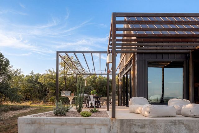 554 Sierra Loma, Wimberley, TX 78676