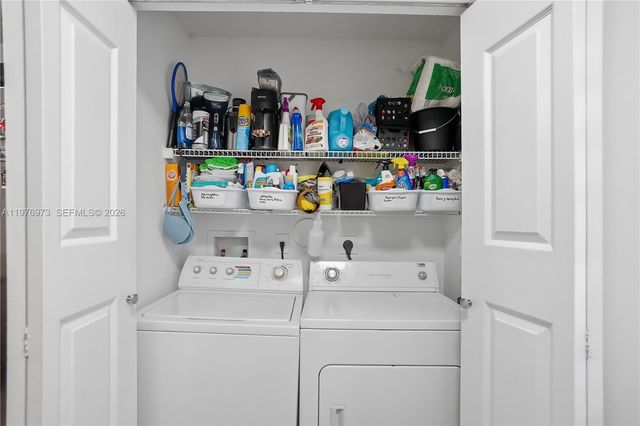 4765 SW 14th St, Deerfield Beach, FL 33442