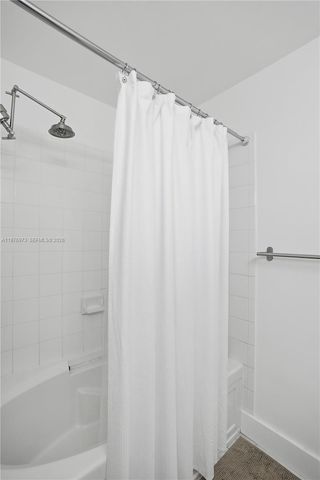 4765 SW 14th St, Deerfield Beach, FL 33442