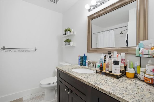 4765 SW 14th St, Deerfield Beach, FL 33442