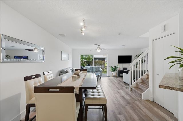 4765 SW 14th St, Deerfield Beach, FL 33442