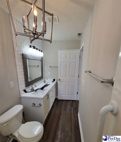 1232 Strada Amore, Florence, SC 29501