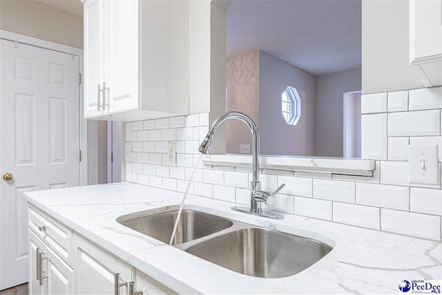1232 Strada Amore, Florence, SC 29501