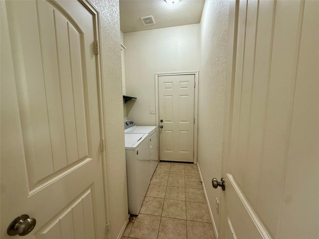 225 Lovers Path Drive, Springtown, TX 76082