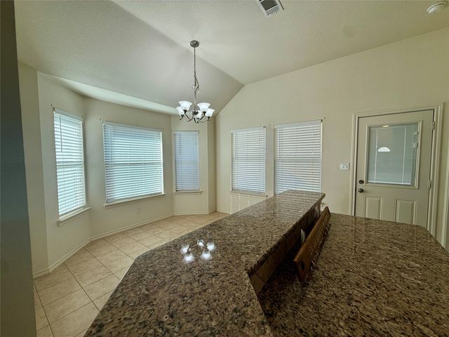 225 Lovers Path Drive, Springtown, TX 76082