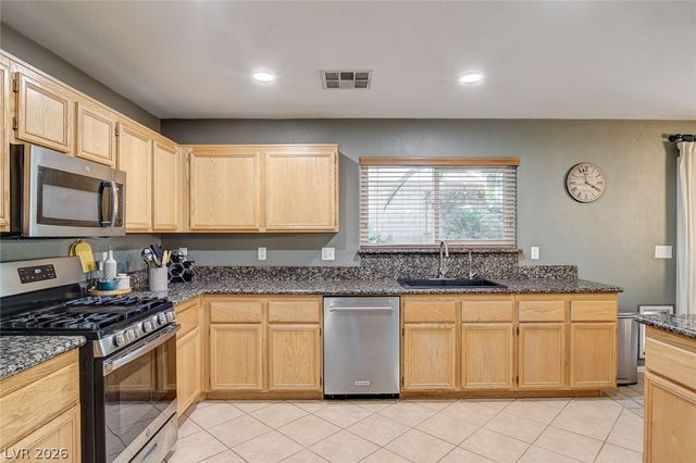 11108 Desert Dove Avenue, Las Vegas, NV 89144
