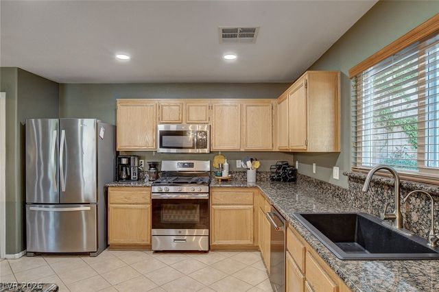 11108 Desert Dove Avenue, Las Vegas, NV 89144