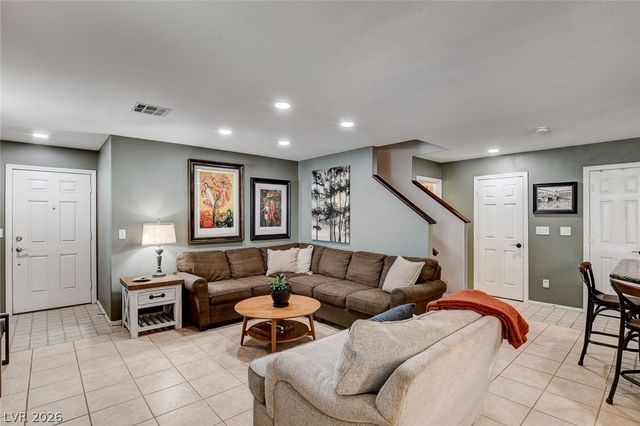 11108 Desert Dove Avenue, Las Vegas, NV 89144