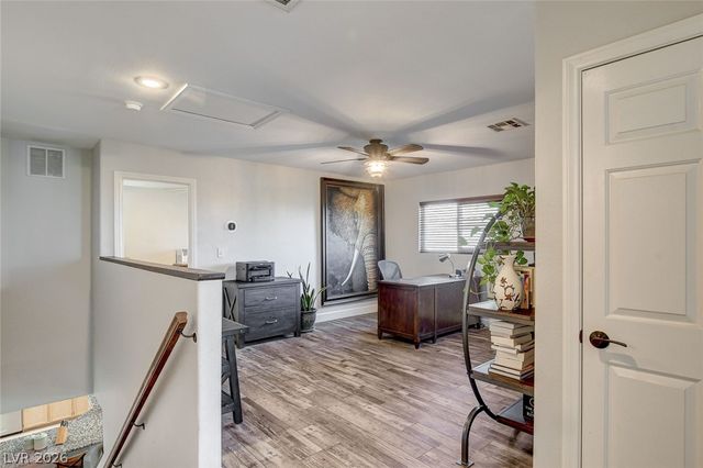 11108 Desert Dove Avenue, Las Vegas, NV 89144