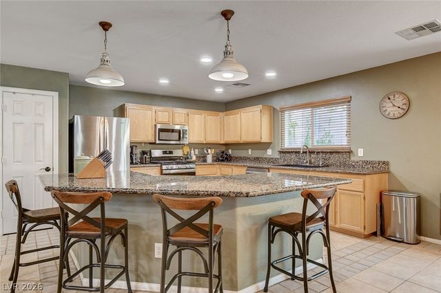 11108 Desert Dove Avenue, Las Vegas, NV 89144