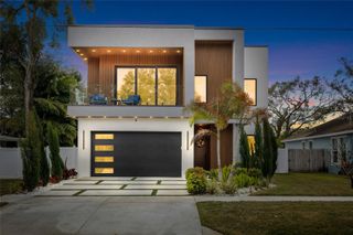 910 W WEST STREET, Tampa, FL 33602