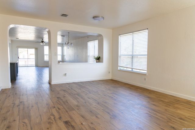 13507 Sundance Scape, San Antonio, TX 78245