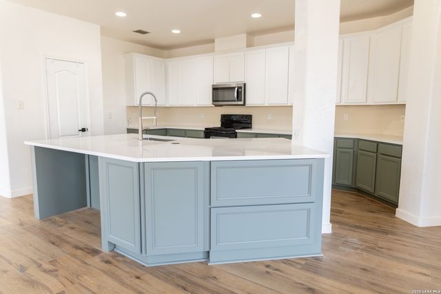 13507 Sundance Scape, San Antonio, TX 78245