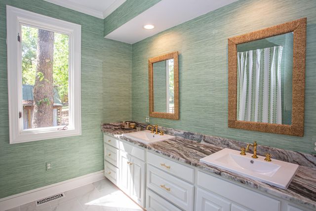 481 Cantey Lane, Rembert, SC 29128