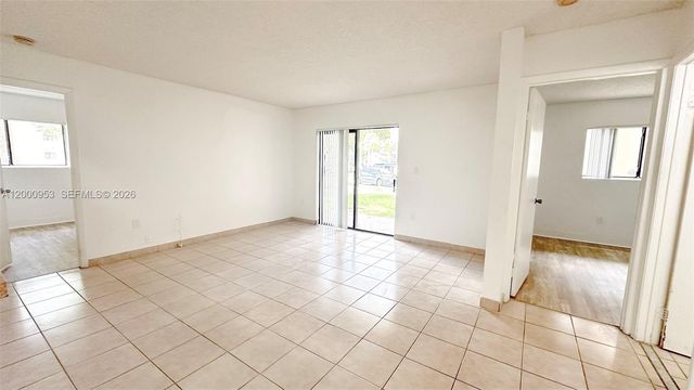 9491 S Palm Circle S 103, Pembroke Pines, FL 33025