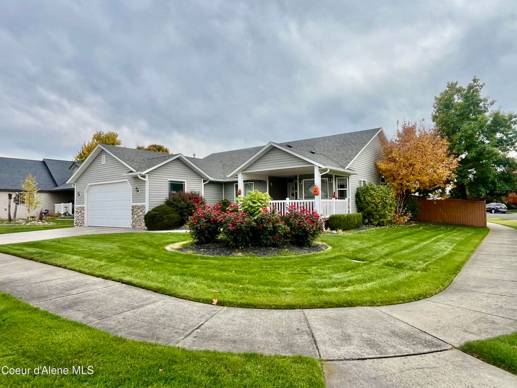 3034 W ASHLAND LN, Hayden, ID 83835