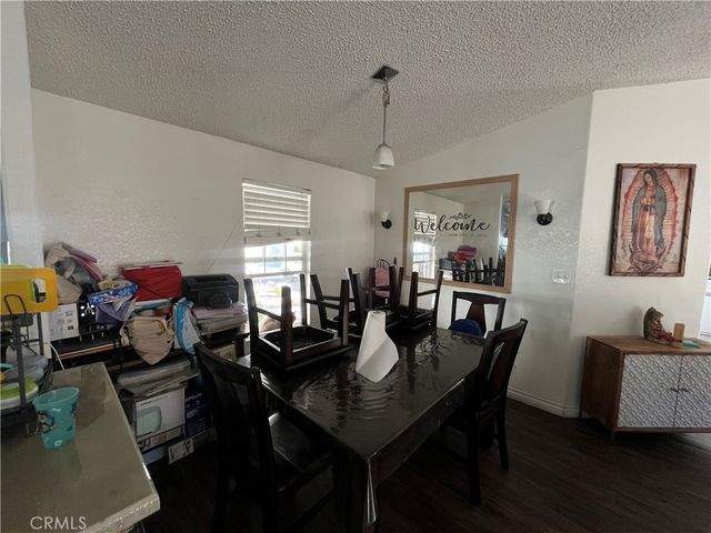 4901 Green River Road 40, Corona, CA 92878