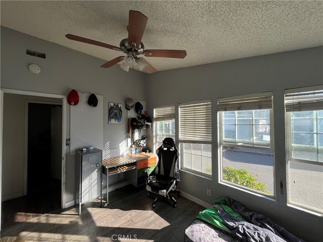 4901 Green River Road 40, Corona, CA 92878