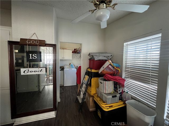 4901 Green River Road 40, Corona, CA 92878