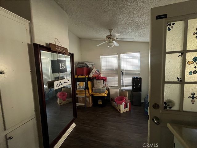 4901 Green River Road 40, Corona, CA 92878