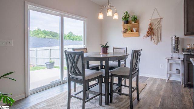 460 White Peach Way, Duncan, SC 29334