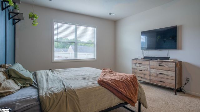 460 White Peach Way, Duncan, SC 29334