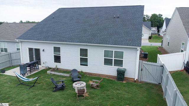 460 White Peach Way, Duncan, SC 29334