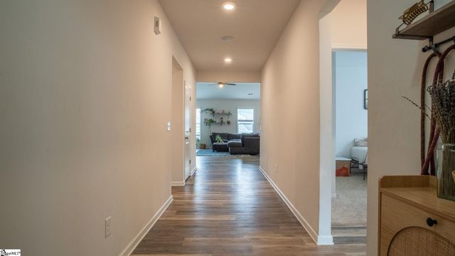 460 White Peach Way, Duncan, SC 29334
