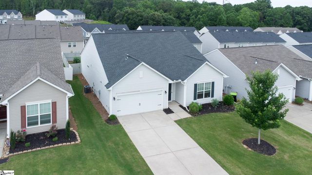 460 White Peach Way, Duncan, SC 29334