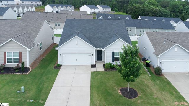 460 White Peach Way, Duncan, SC 29334