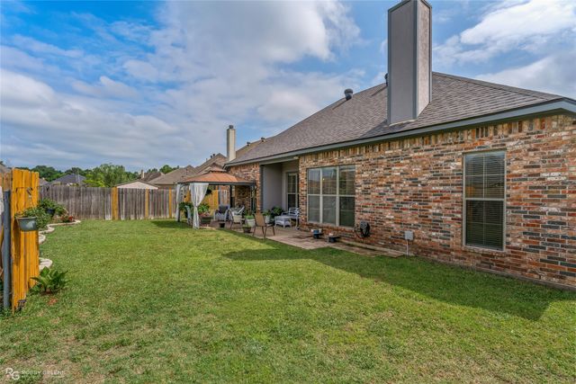 707 Fox Den, Haughton, LA 71037