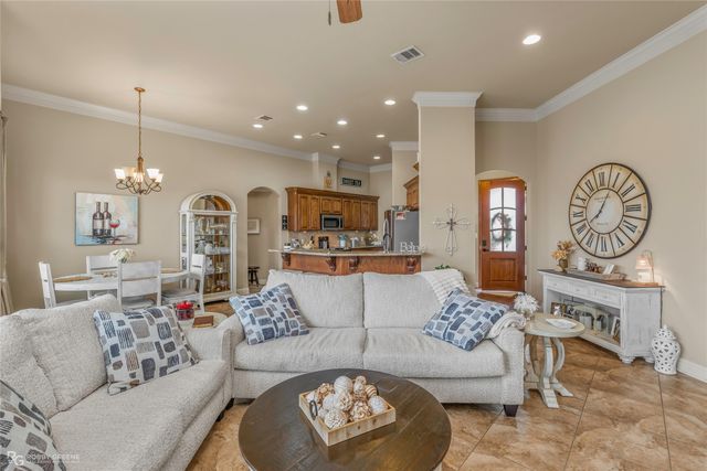707 Fox Den, Haughton, LA 71037