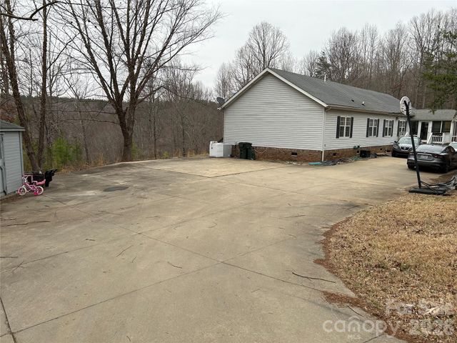 322 Balmy Lane, Rutherfordton, NC 28139