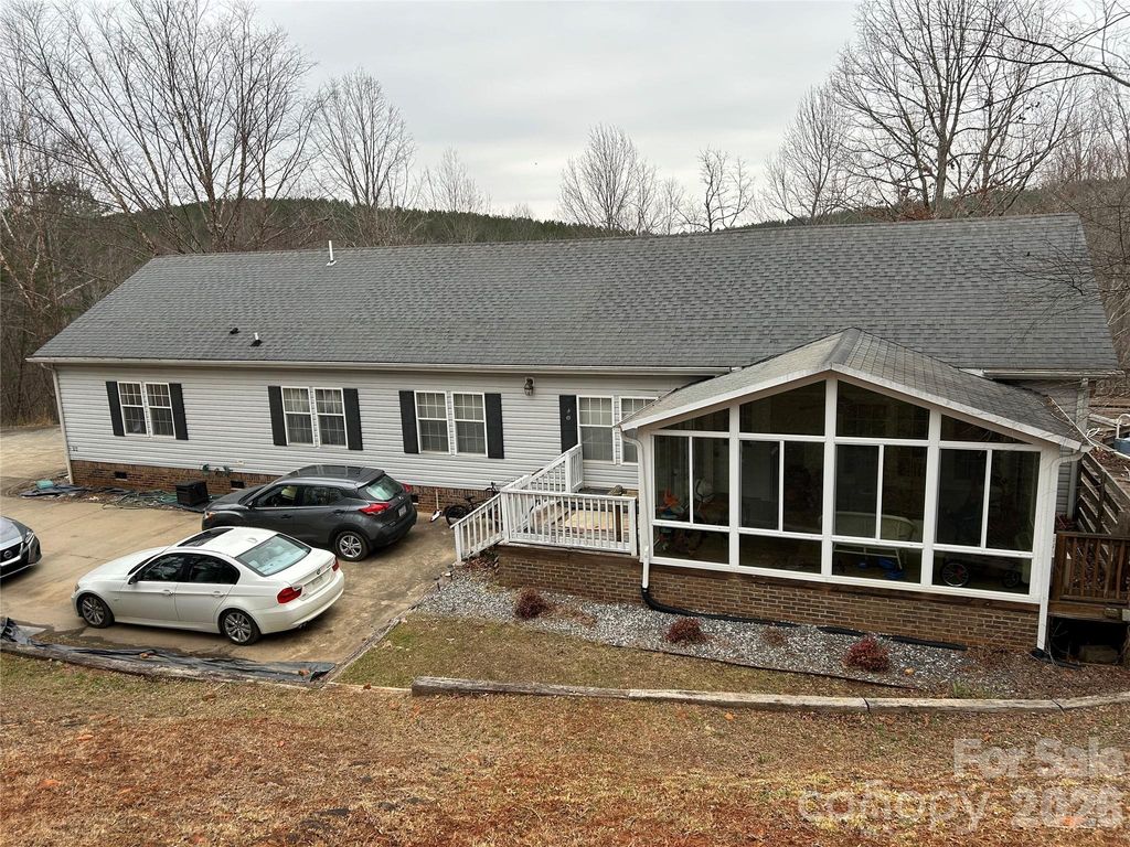 322 Balmy Lane, Rutherfordton, NC 28139