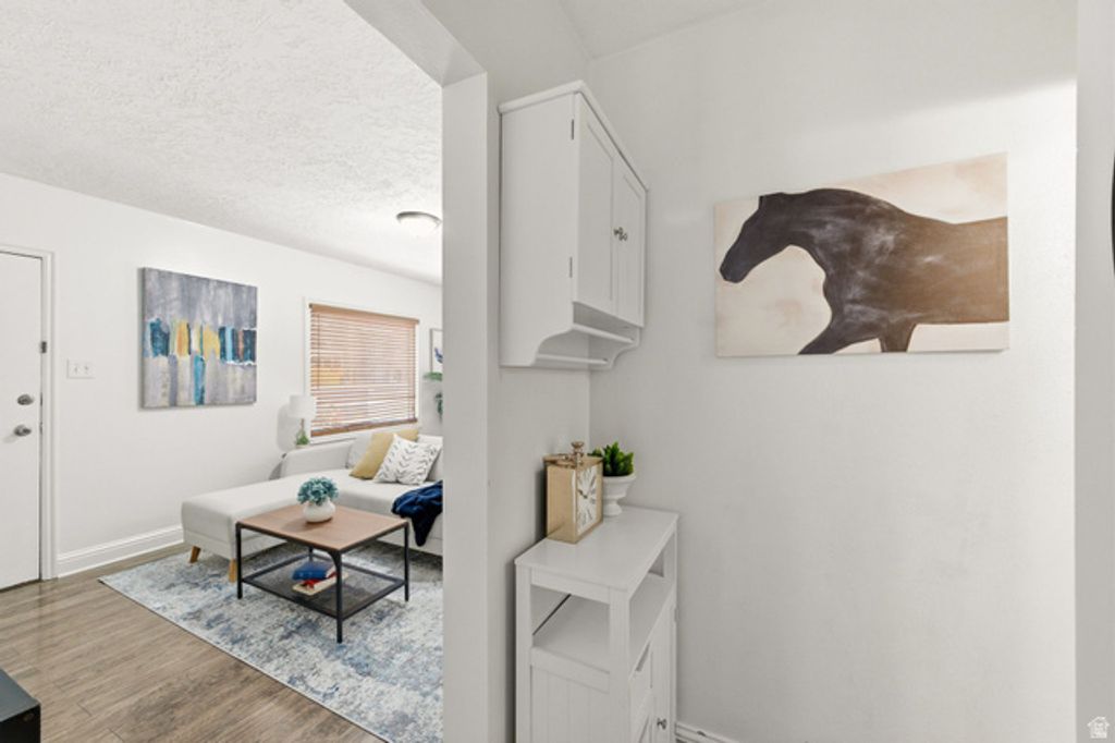 Image 16 of property listing at 1960 E 3300 S, Millcreek, UT 84106