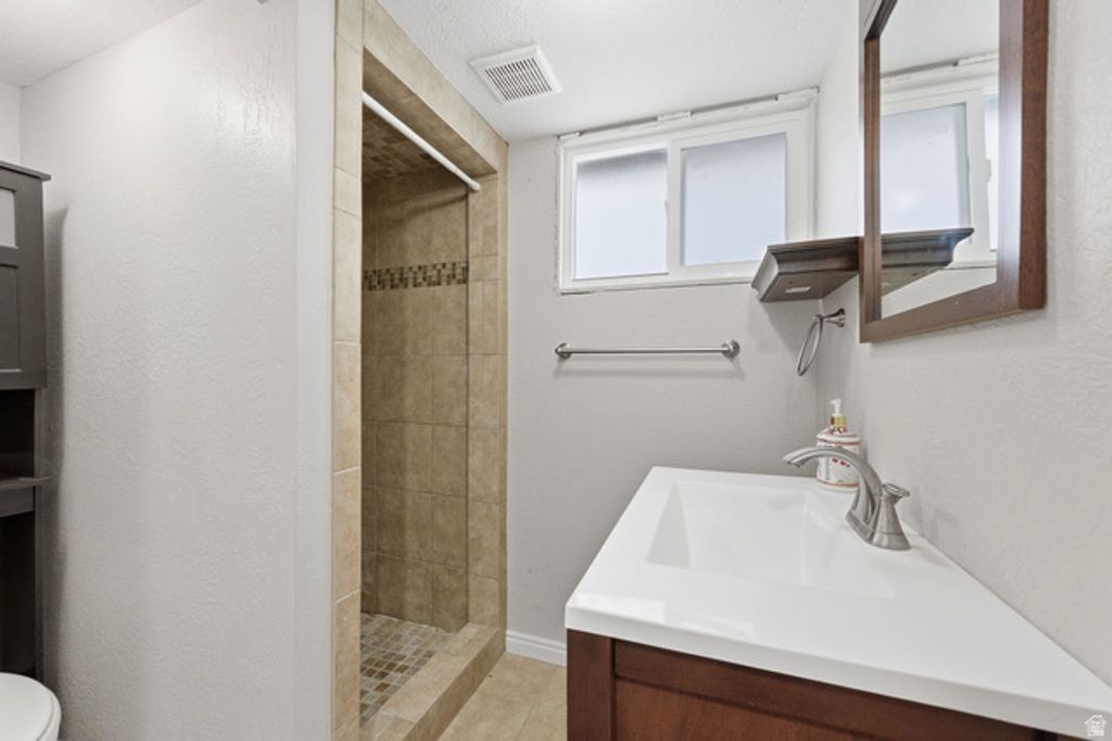 Image 22 of property listing at 1960 E 3300 S, Millcreek, UT 84106