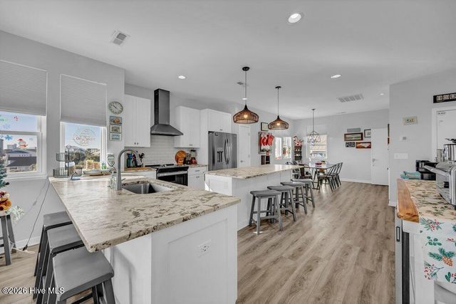 1110 Lake Park Boulevard S 2, Carolina Beach, NC 28428