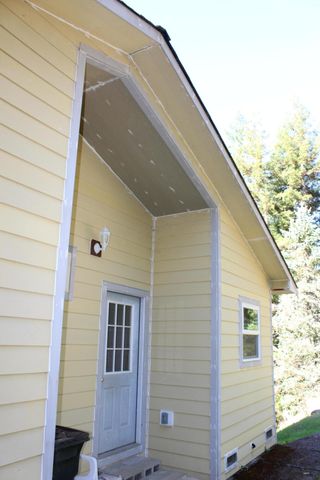 80 Jump Up Court, Benbow, CA 95542