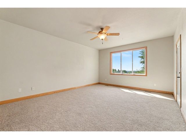 1754 Nucla Ct, Loveland, CO 80538