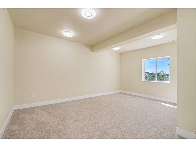 1754 Nucla Ct, Loveland, CO 80538