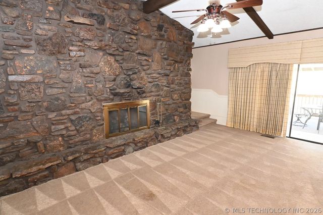 24044 W Flint Ridge Lane, Park Hill, OK 74451